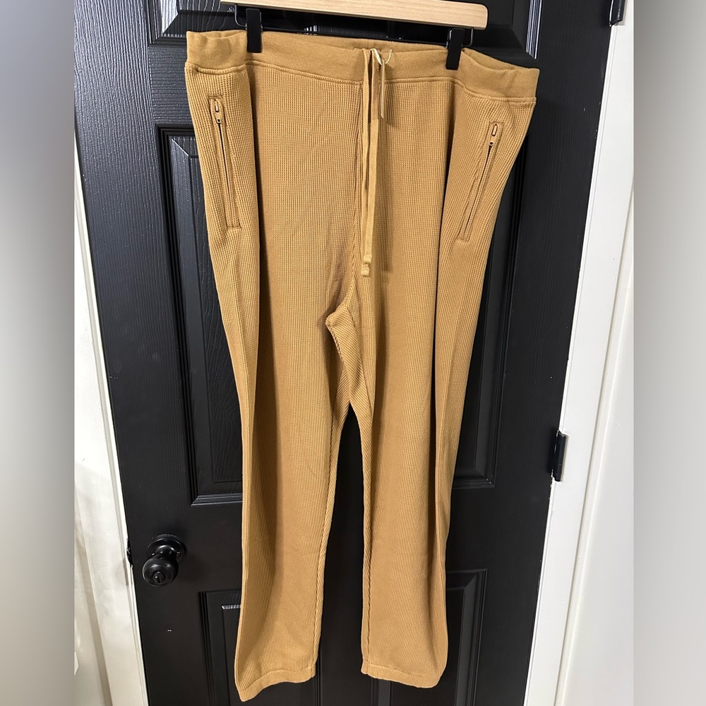 SKIMS Camel Waffle Joggers